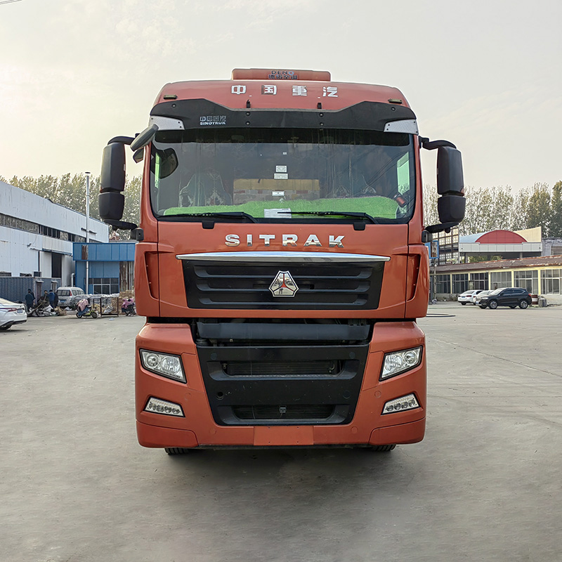 Лучший продукт Sinotruk Sitrak 6*4 10tyres CNG 540hp 2020/2021Year Тягач на продажу